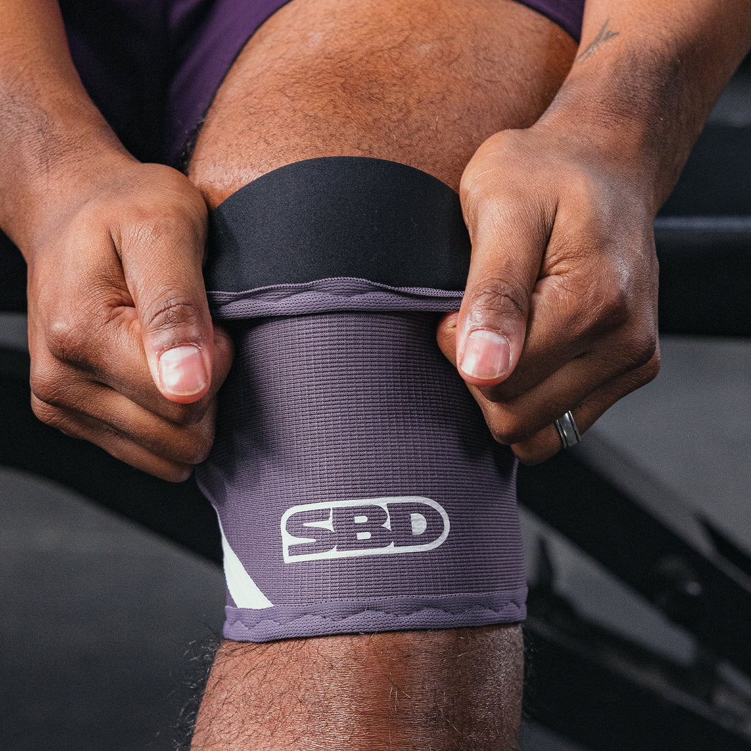 Aspire Weightlifting Knee Sleeves